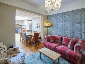 Living area - Isla House (Whitby)