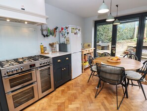 Fridge, dishwasher, electric kettle, toaster