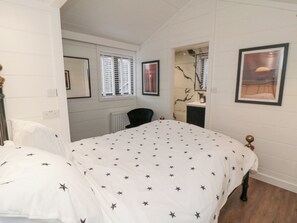 2 多间卧室、特色装修、特色家居、免费 WiFi