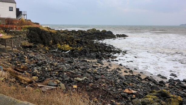Nær stranden