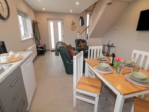 Dining - ARD NA Ghaoithe (Loughanure)