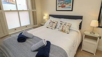 3 bedrooms, individually decorated, individually furnished, free WiFi