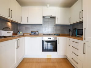Fridge, dishwasher, electric kettle, toaster