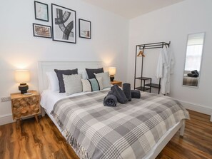 7 slaapkamers, individueel gedecoreerd, individueel gemeubileerd