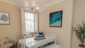 Dining - Thirty Four By the Sea (Scarborough)