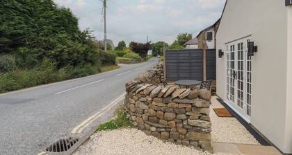3 Peaks Penyghent Lodge