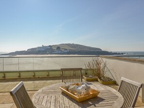 Outdoor dining - 6 Burgh Island (Kingsbridge)