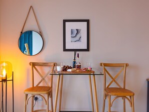 Dining - Wingspan (St Ives)