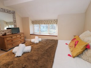 3 bedrooms, individually decorated, individually furnished, free WiFi - Glandwr Cottage (Llanbedr)