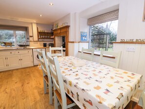 Dining - Glandwr Cottage (Llanbedr)