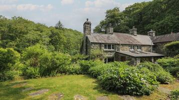 Cottage | Exterior