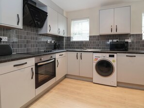 Fridge, dishwasher, electric kettle, toaster - The Stocks (Newton-le-Willows)