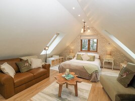 1 bedroom, individually decorated, individually furnished, free WiFi