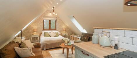 1 室のベッドルーム、客室ごとに異なる装飾、客室ごとに異なるインテリア、WiFi (無料)