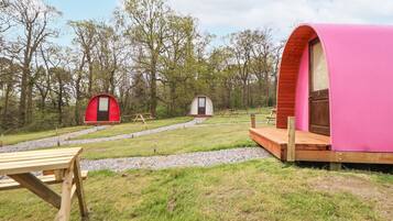 Cottage | Property grounds