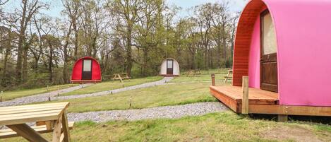 Cottage | Property grounds