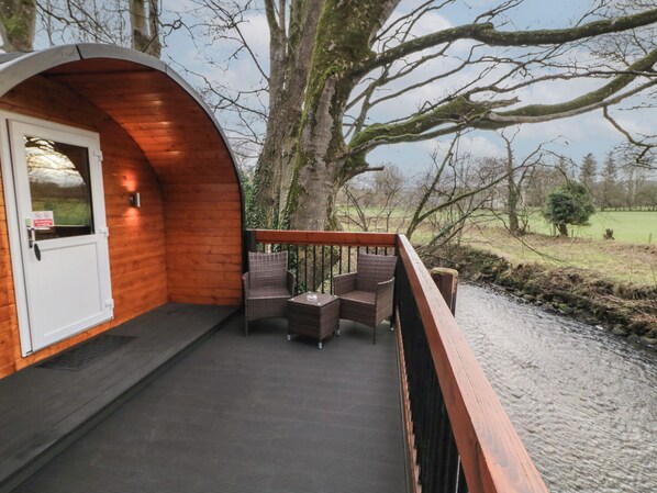 Terrace/patio - Pine (Londonderry)