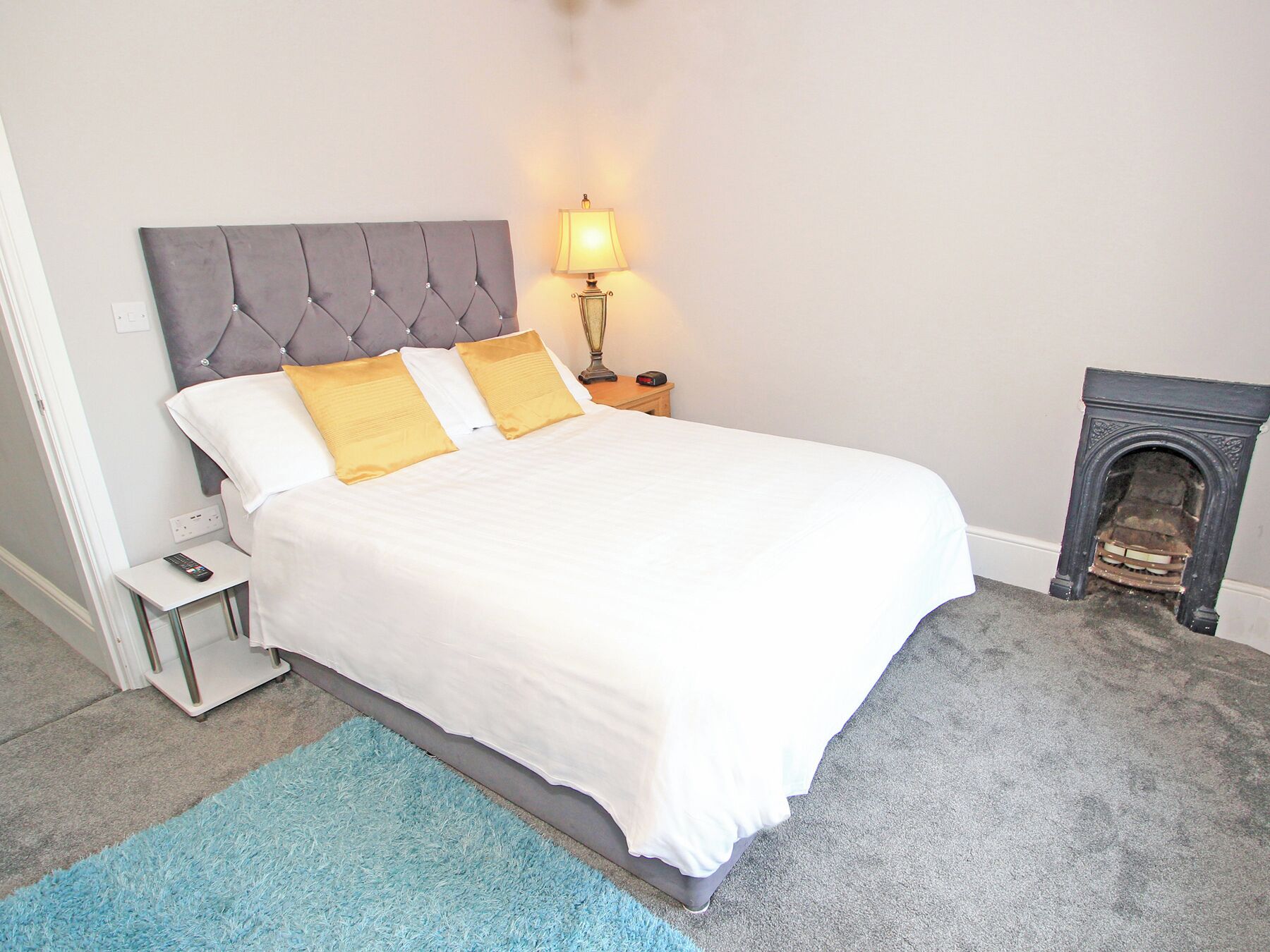 3 bedrooms, individually decorated, individually furnished, free WiFi