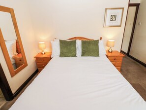 3 Schlafzimmer, individuell dekoriert, individuell eingerichtet