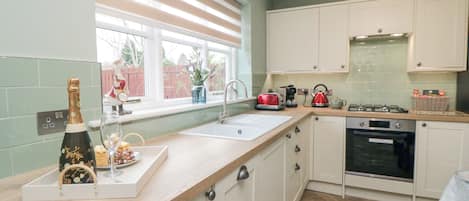 Cottage | Interior