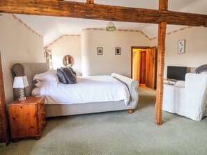 4 slaapkamers, individueel gedecoreerd, individueel gemeubileerd