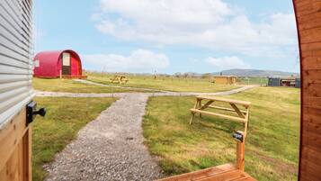 Cottage | Property grounds