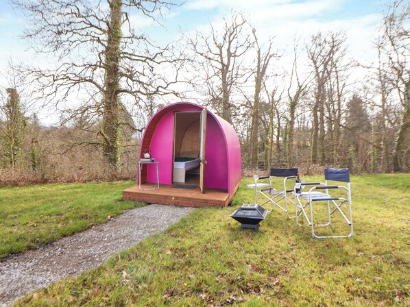 Property grounds - Pod 2 (Saint Asaph)