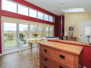 Interior - Tirlaggan Studio (Oban)