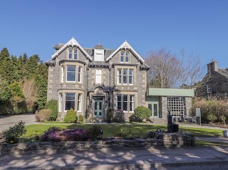 Cottage | Exterior