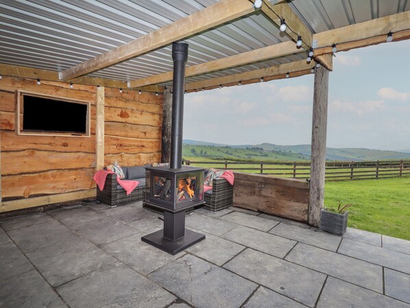 Terrace/patio - Weirglodd (Ruthin)