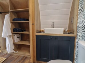 Shower - Rhosydd (Ruthin)