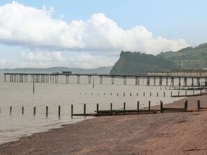 Beach nearby - Regents Deck (Teignmouth)