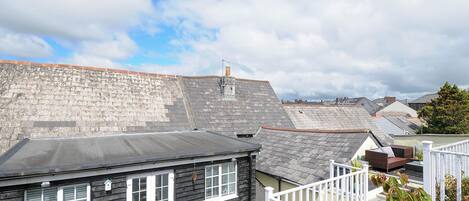 Cottage | Property grounds