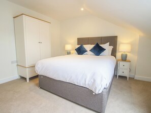 4 bedrooms, individually decorated, individually furnished, free WiFi - Cheltenham Cottage (Oswestry)