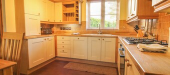 1 Clarkes Lane