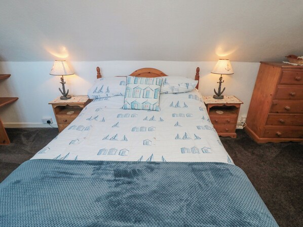 3 bedrooms, individually decorated, individually furnished, free WiFi