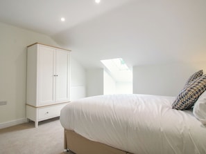 4 chambres, décoration personnalisée, ameublement personnalisé