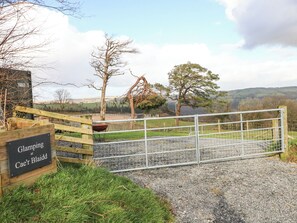 Property grounds - Blaidd Bach (Carmarthen)