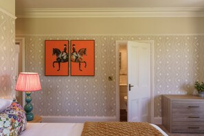 5 bedrooms, individually decorated, individually furnished, free WiFi - Leathes Head Country House (Keswick)