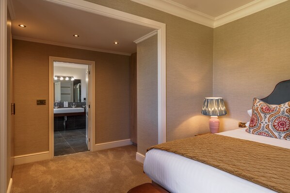 5 bedrooms, individually decorated, individually furnished, free WiFi - Leathes Head Country House (Keswick)