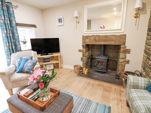 Living area - River Dance Cottage (Leyburn)