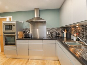 Cottage | Private kitchen