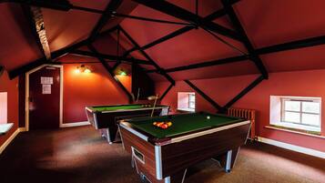 Cottage | Games room