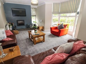 Living area - Morva (New Quay)