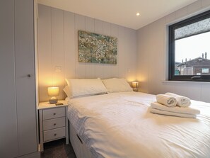 2 soverom, individuelt dekorert og individuelt innredet