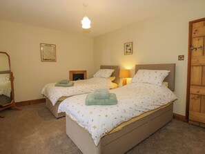 2 bedrooms, individually decorated, individually furnished, free WiFi