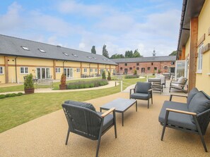 Terrace/patio - Ascot Cottage (Oswestry)