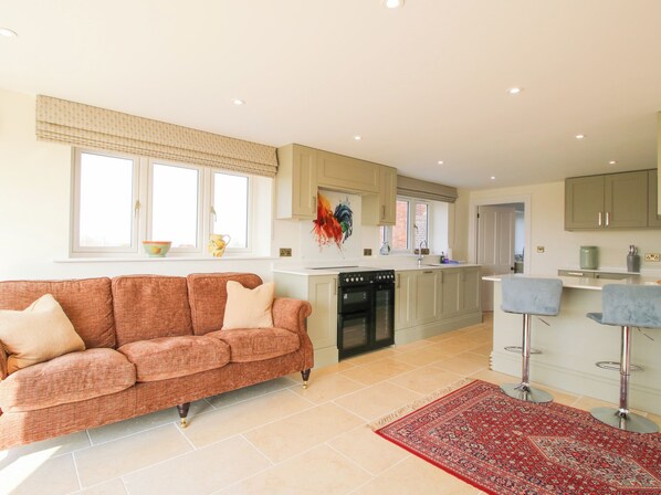 Fireplace - Daniels Farmhouse (Worcester)