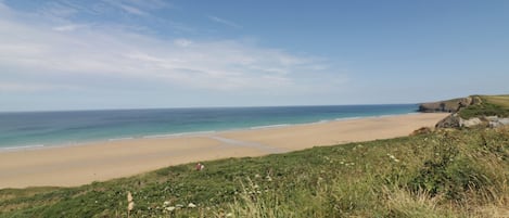 Tæt på stranden