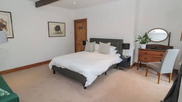 2 soverom, individuelt dekorert og individuelt innredet